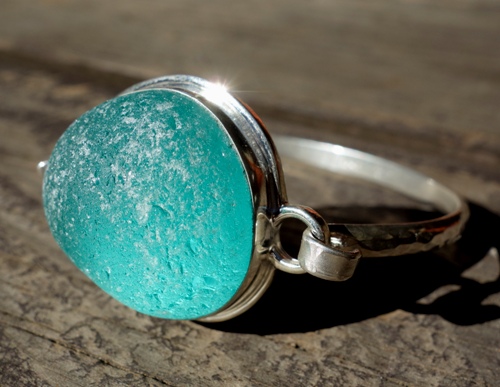 aqua blue sea glass bracelet